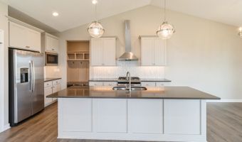 1809 12th St SE, Altoona, IA 50009