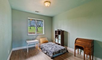 19789 Weide Way, Anderson, CA 96007