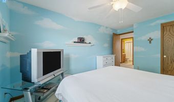 330 W FLORIDA Ave, Appleton, WI 54911