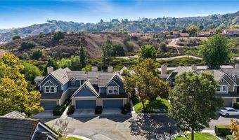 6070 E Smt, Anaheim, CA 92807