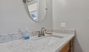 192 Depot Rd, Belgrade, ME 04917