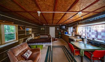 Luke Road, Amasa, MI 49903