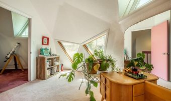 4962 N Creek Rd, Beulah, CO 81023
