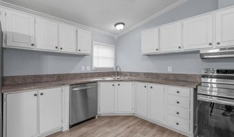 516 Crouch Rd, Benton, LA 71006