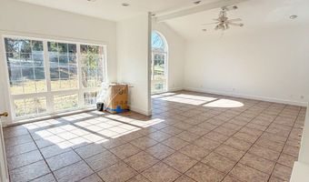 561 W Redbud Ln, Atoka, OK 74525