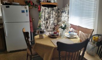 135 Curry Dr, Fernley, NV 89408