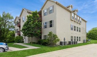 1080 Rachael St 304, North Liberty, IA 52317