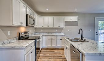 101 Rittenberry Dr, Auburn, KY 42206