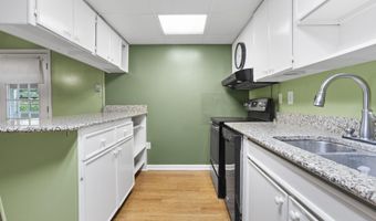 346 Tanglewood Dr, Biloxi, MS 39531