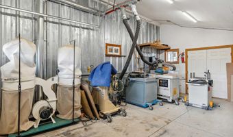 20474 N Main St, Carey, ID 83320