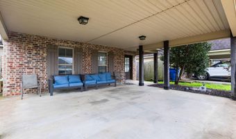 122 Acacia Ln, Abbeville, LA 70510