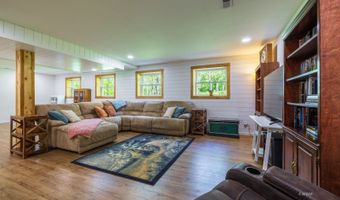 300 Fisher Rd, Athens, OH 45701