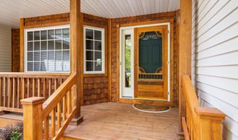9506 Lakeside Dr, Alden, MI 49612