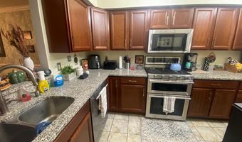 7735 Country Club Rd, Athens, OH 45701