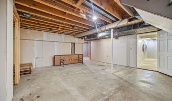 1333 W Sable Dr, Addison, IL 60101