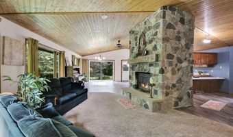 6372 Wildlife Rd, Allenton, WI 53002
