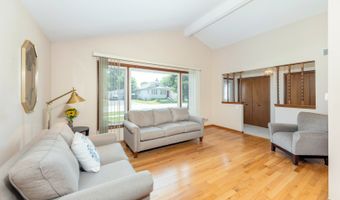 11538 S Leamington Ave, Alsip, IL 60803