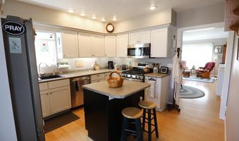 156 High St, Buffalo, WY 82834