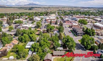 1132 Alger Ave, Cody, WY 82414