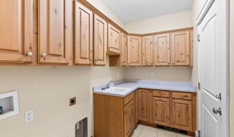 216 COLUMBINE St, Alpine, WY 83128