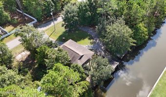 5037 Oklahoma St, Bay St. Louis, MS 39520