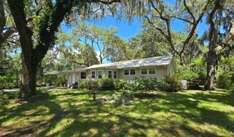 1403 Newcastle St, Beaufort, SC 29902