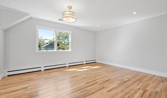 94 Carman Pl, Amityville, NY 11701