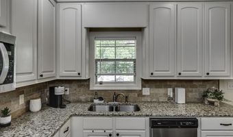 244 Greenfield Ridge Dr, Brandon, MS 39042