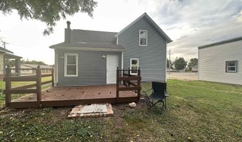 313 N 1ST St, Alpha, IL 61413