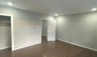 422 Avenue C, Bayonne, NJ 07002