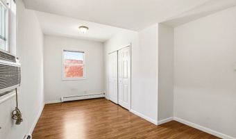 174 Orient St, Bayonne, NJ 07002