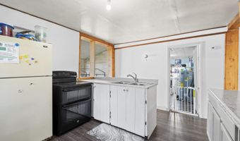 1395 East St, Addy, WA 99101