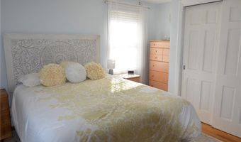 4 Norton Dr, Cumberland, RI 02864