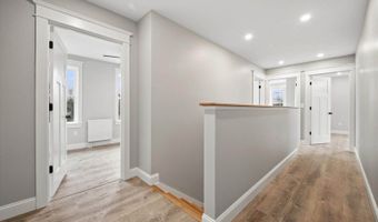 673 Streamside Ave, Hermon, ME 04401