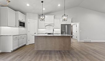 525 KIRKLAND Ave, Algoma, WI 54201