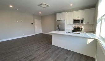 24 Norwood St 8, Boston, MA 02122