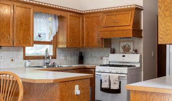 9057 Vergennes St SE, Ada, MI 49301