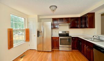 43855 CHLOE Ter, Ashburn, VA 20147