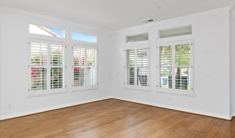 2314 Fallbrook Pl, Escondido, CA 92027