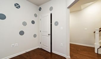 43031 FOXTRAIL WOODS Ter 107, Ashburn, VA 20148