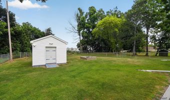 813 Barnes St, Albion, MI 49224