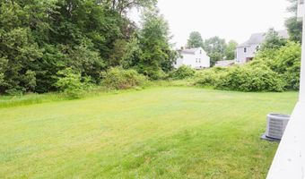 23 Glendale Ave, Berlin, CT 06037