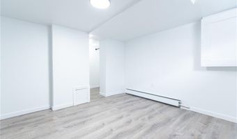 46 Lincoln Ave, Cranston, RI 02920