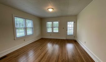 140 S Dunn St, Angier, NC 27501