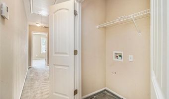 2809 Hillside Way, Decatur, GA 30034
