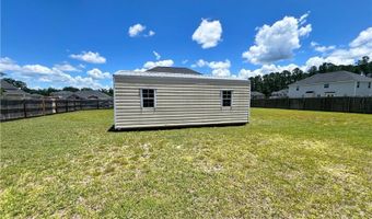 40 Red Blossom Ct, Allenhurst, GA 31301