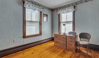 50 Portsmouth Rd, Amesbury, MA 01913