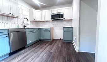 15553 Harrison Ave, Allen Park, MI 48101