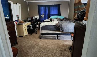 718 N 4th St, Arkansas City, KS 67005