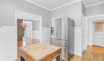 215 E Pine St, Atmore, AL 36502